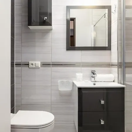 Stylish Korfantego Next To Spodek By Renters Apartament