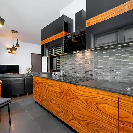 Apartament Stylish Korfantego Next To Spodek By Renters Katowice