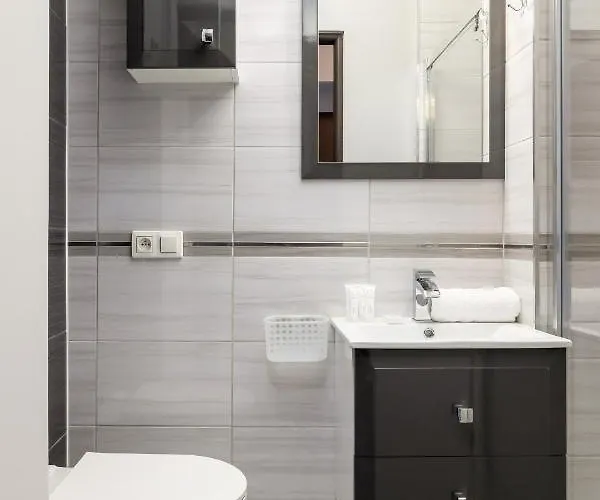 Stylish Korfantego Next To Spodek By Renters Appartement